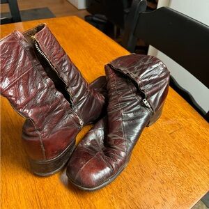 Men’s size 10 1/2 Florshiem boots vintage
